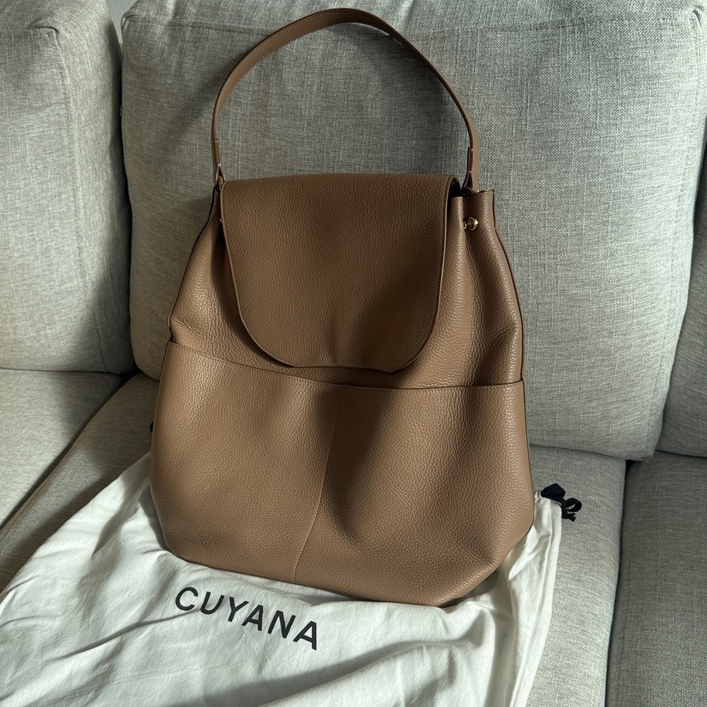 Cuyana Cappachino Leather 16” Backpack
